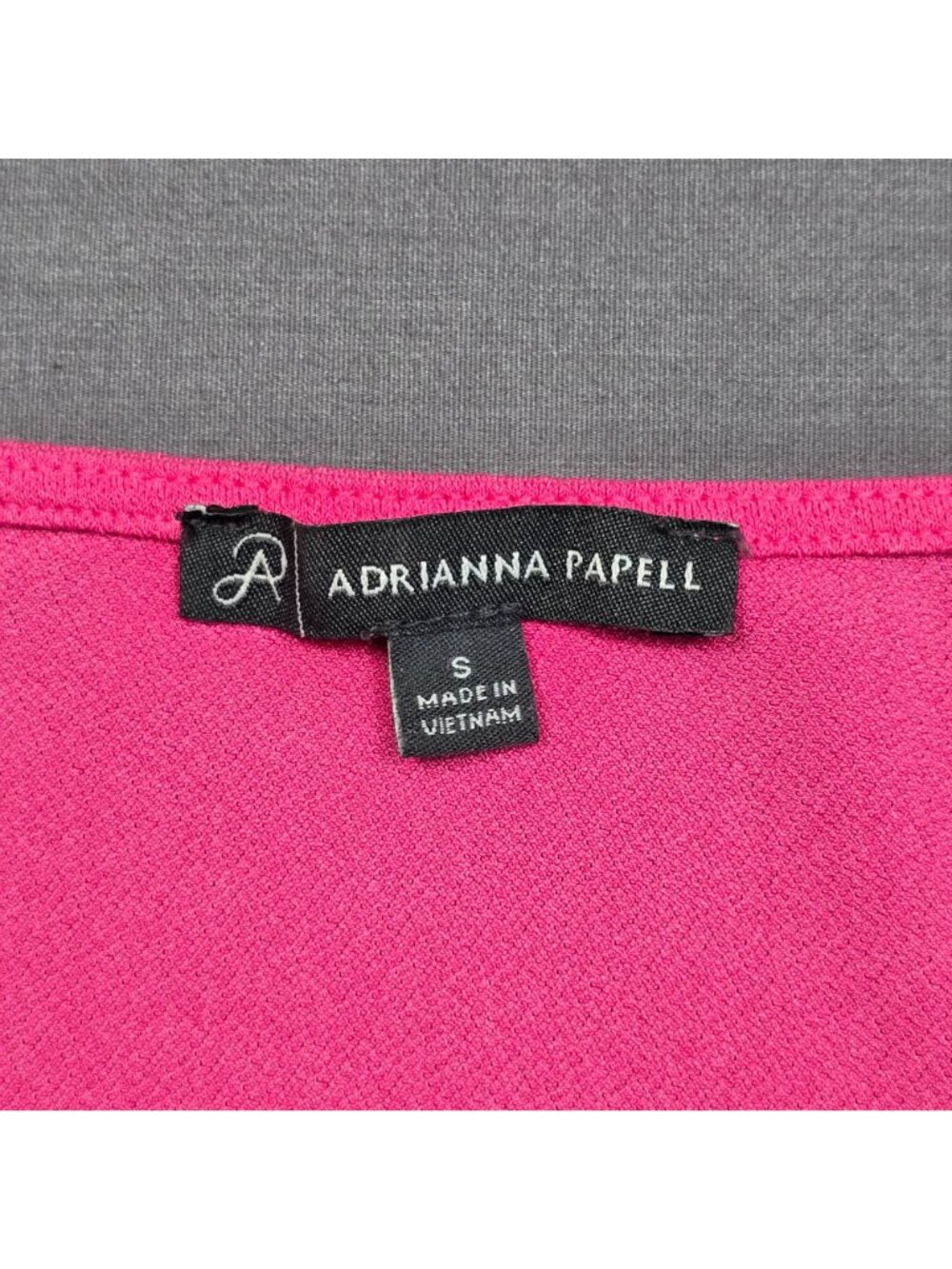 Adrianna Papell Small Top Bright Pink Puff Sleeve Scoop Neck Shirt - Picture 2 of 4